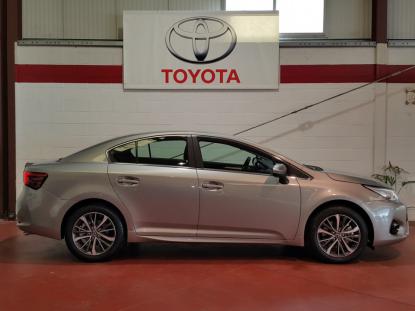 Liquidaci�n Toyota Avensis 140cv Nuevo 18.950�* - Foto 5